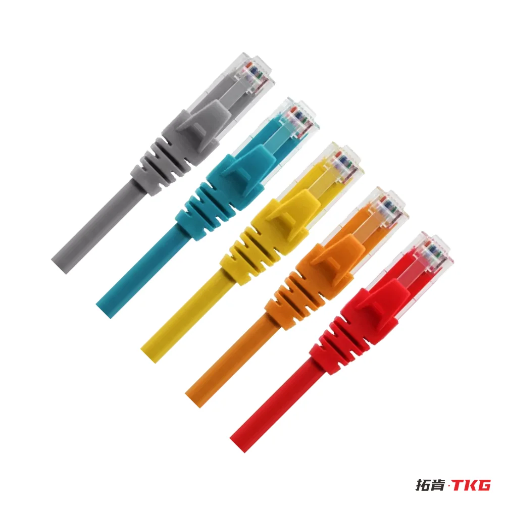 كابل توصيل Patch Cord (Cat5e / Cat6 / Cat6A / Cat8 / ألياف) – 3